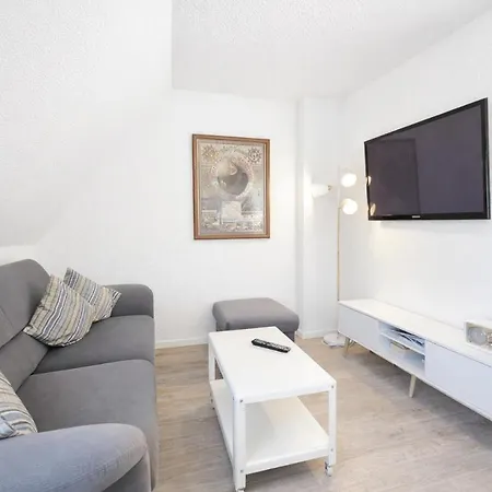 Sandburg Apartman *